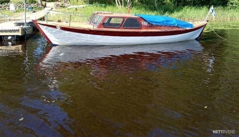myydään keskimoottorivene|Omavalmiste Keskimoottorivene Moottorivene 1970 Pietarsaari.
